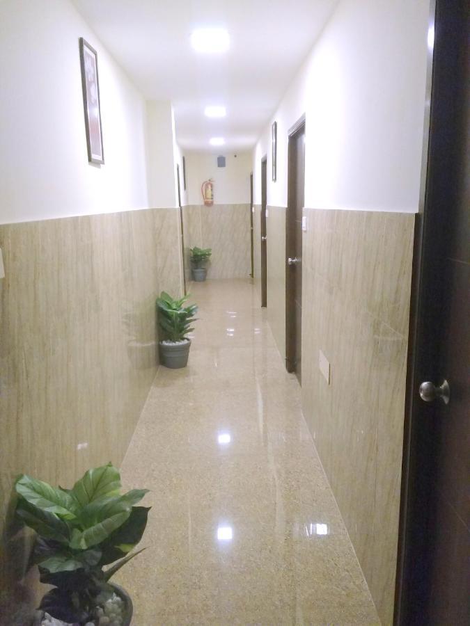 Hotel Amrita Mogappair Chennai Exterior photo